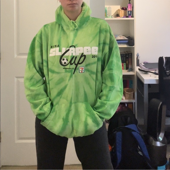 Green Tye Dye Hoodie! - Picture 5 of 6